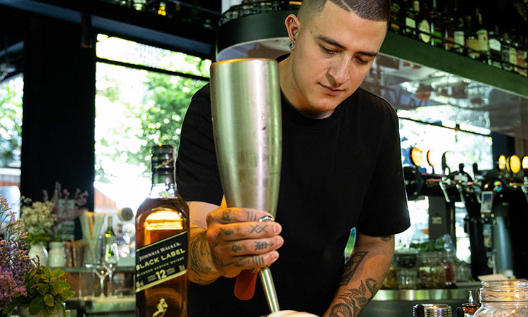 Andrés Kisic, el mejor bartender de ColombiaAndrés Kisic, el mejor bartender de Colombia